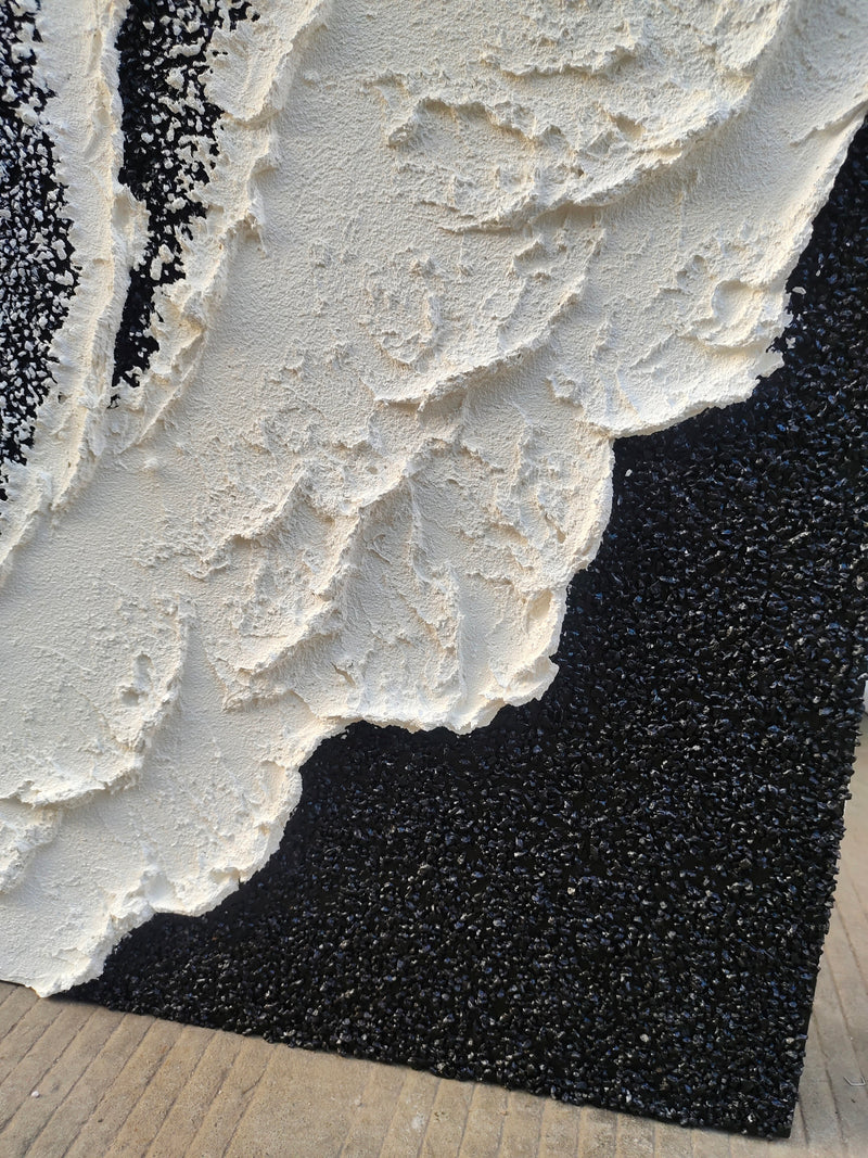 Tidal Contrasts